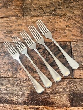 Mikasa Cosmo (5) Dinner Forks Satin Stainless Flatware Silverware 8 1/4”